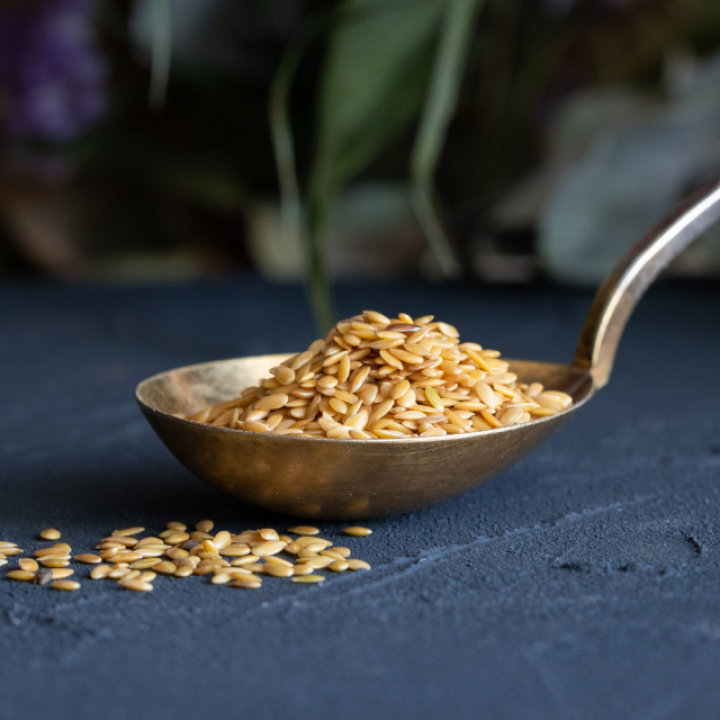 Goldener Bio-Leinssamen